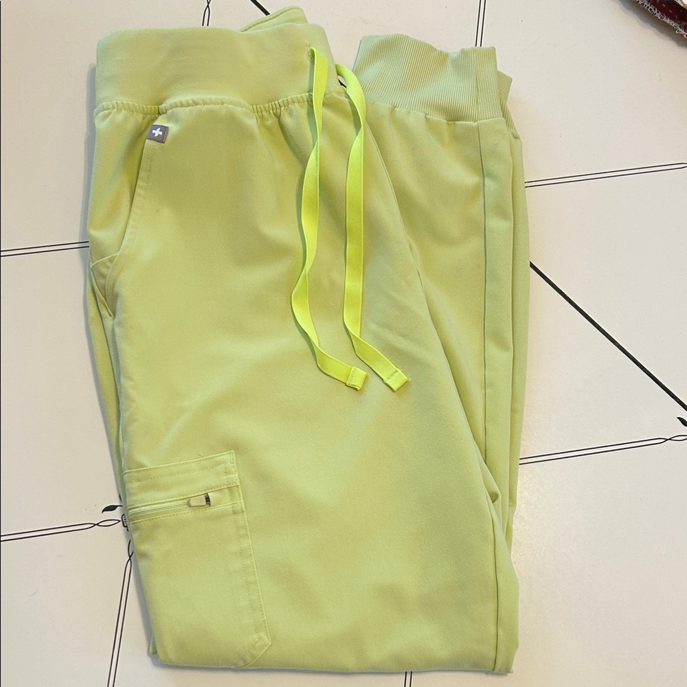 Women’s figs scrub jogger pants
